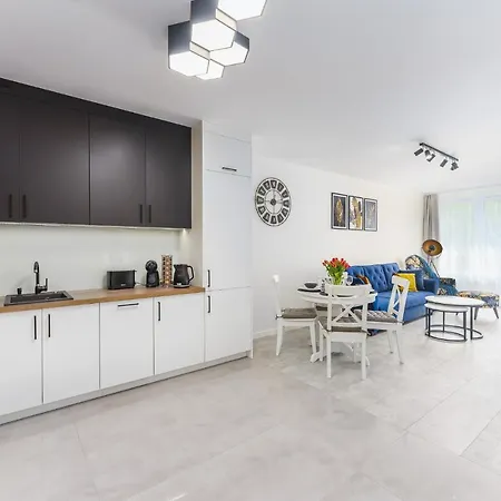 Apartamenty Adyl Platany Kołobrzeg Esterno foto